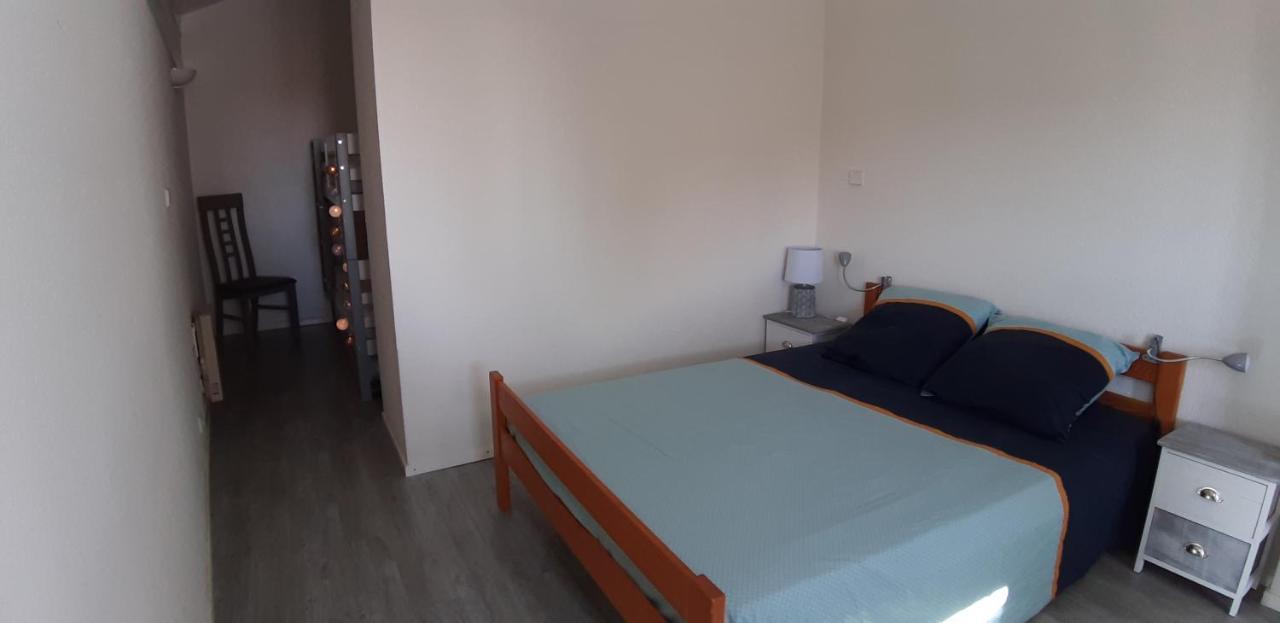 Appart 6 Personnes, 3 Min A Pied De La Plage Et Du Centre Ville Saint-Georges-de-Didonne Exterior foto